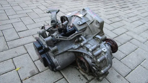 VW SKODA SEAT AUDI 1.6 TDI Handbak MWX image 2