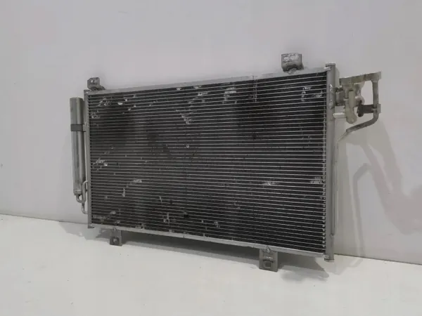 Condenseur AC Mazda OEM 8397005-04 - Occasion image 6