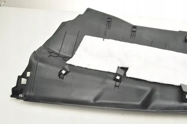 OEM 571867766 C-stolpskydd bak höger - Begagnad image 7