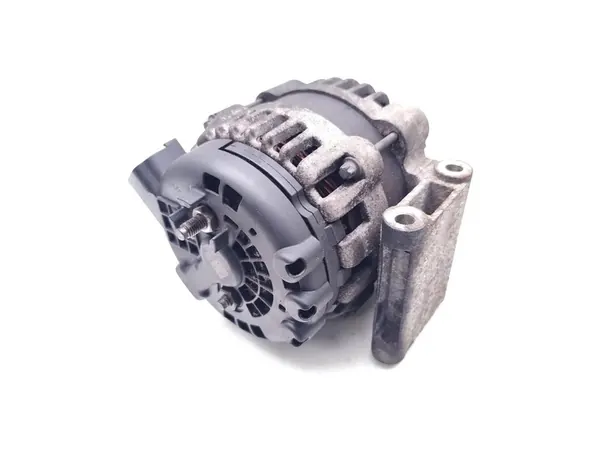 Vauxhall Insignia Alternator 1.6 CDTI 13586367 image 3