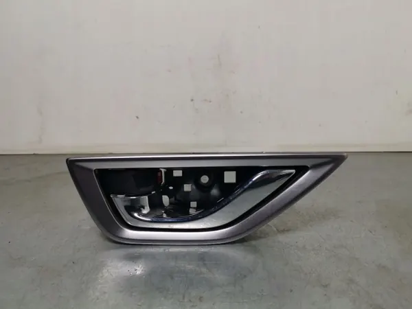 FBZ14783 Poignée intérieure arrière pour Subaru Forester image 2