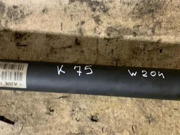 Mercedes C W204 Drivaxel OEM A2044101306 image 6