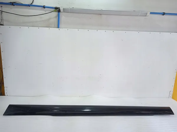 BMW E46 Compact Left Side Skirt 7120003 image 3