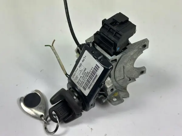 Module Immobilisateur OEM 10GM714A avec Clés image 4