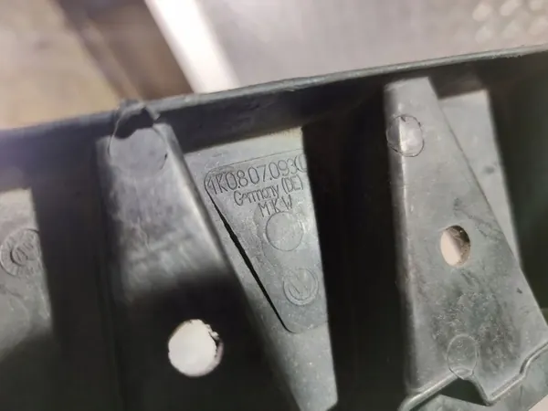 Kylarmonteringspanel Volkswagen Golf V 2007 1K0807093C image 2