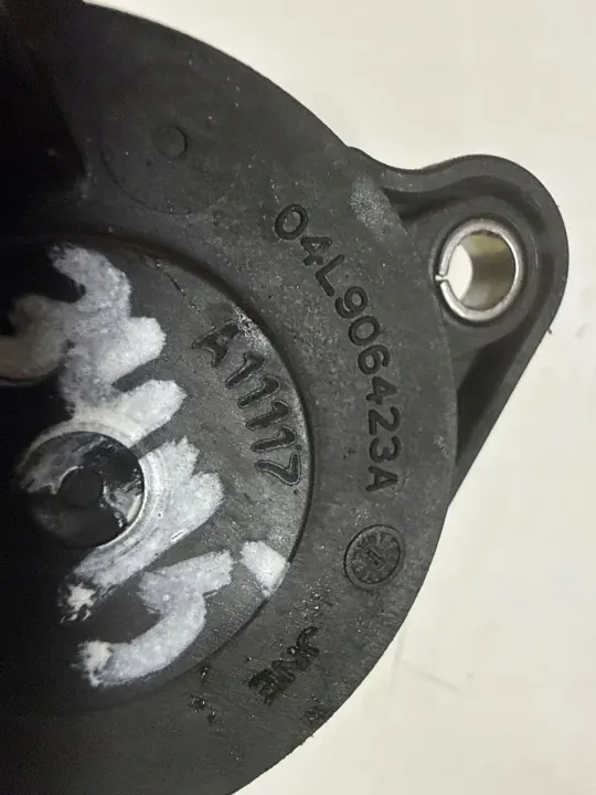 Válvula de árvore de cames OEM 04L906423A VW Golf VII image 3