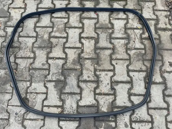 Junta de maletero OEM TMR1430 para Land Rover Discovery 5 image 3