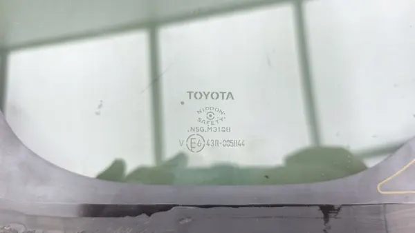 Toyota RAV4 XA50 taka sivulasi OEM AMD231087 image 3