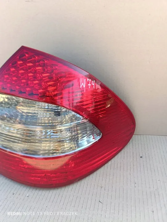 Rechter Achterlicht Mercedes W211 Lift Avantgarde A2118202664 image 3