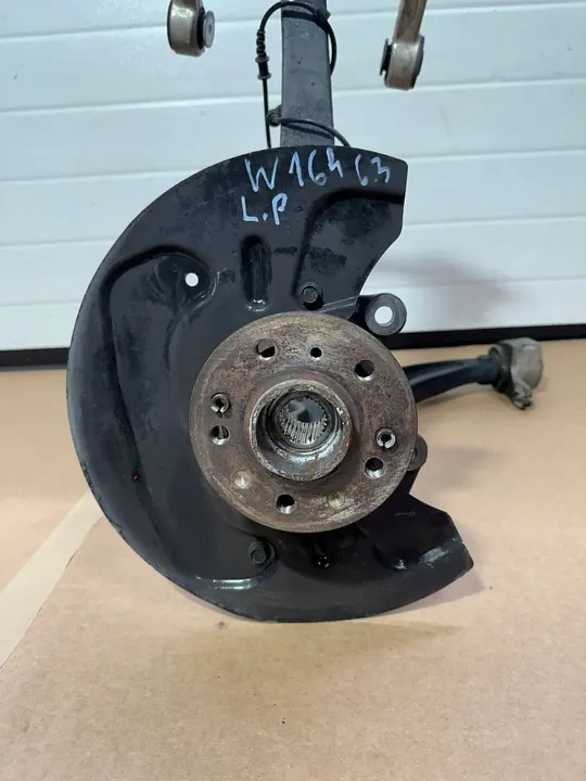 Snodo anteriore sinistro Mercedes ML W164 6.3 AMG image 2