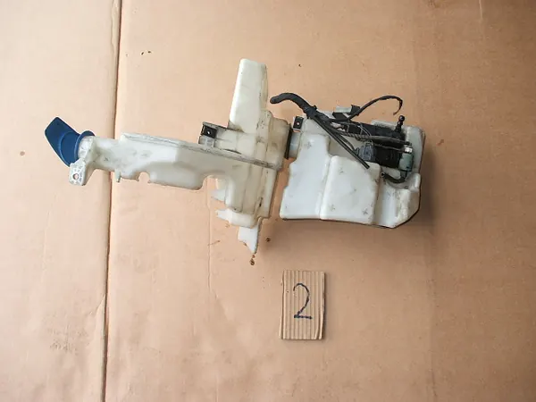 DPA Pyyhkijäsäiliö 3C0955453N Passat B6:lle image 5