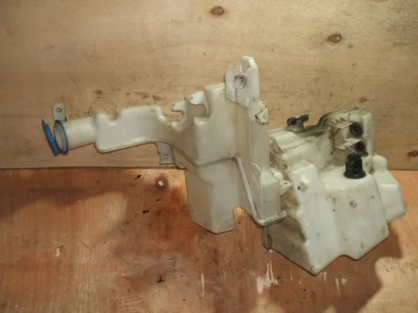 DPA Pyyhkijäsäiliö 3C0955453N Passat B6:lle image 7