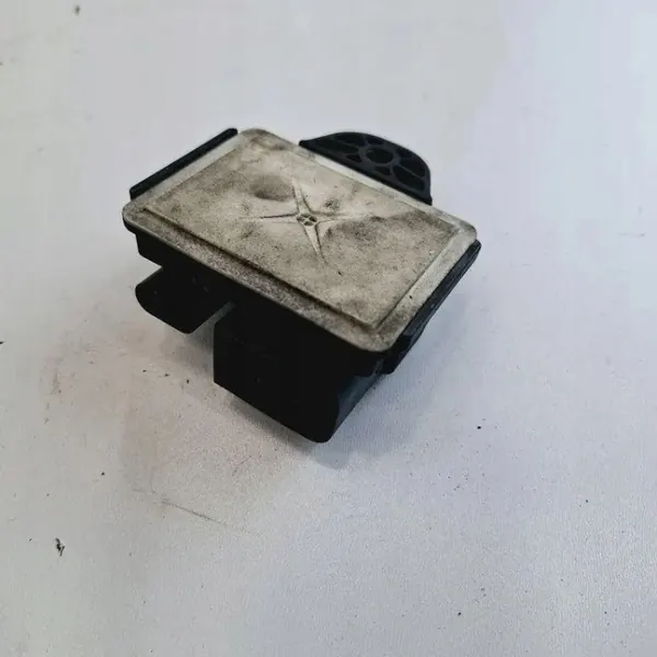 Vela de pré-aquecimento OEM 7823325 para MINI COOPER R56 image 3