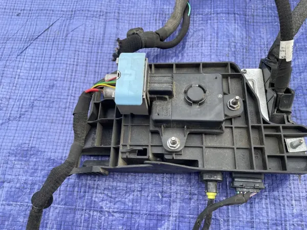 Module Start-Stop OEM 9810858380 pour Peugeot 308 T9 image 4