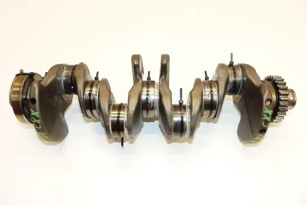 OEM 04L105263D Kampiakseli VW Golf VII 1.6 TDI:lle image 2