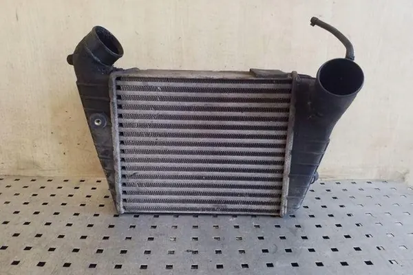 Radiatore intercooler AUDI A6 AVANT 2.5L Diesel image 3