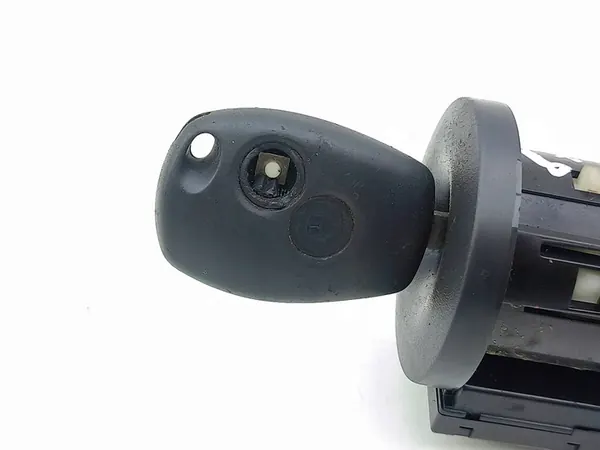 Opel Vivaro 2016 Sytytyskytkin OEM 487009186R image 3