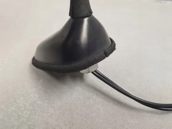 Base d'antenne Opel OEM 13279807 pour Corsa D image 4