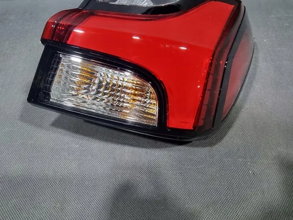 Lámpara Trasera Derecha Mitsubishi ASX II 19- OEM 8330B276 image 3