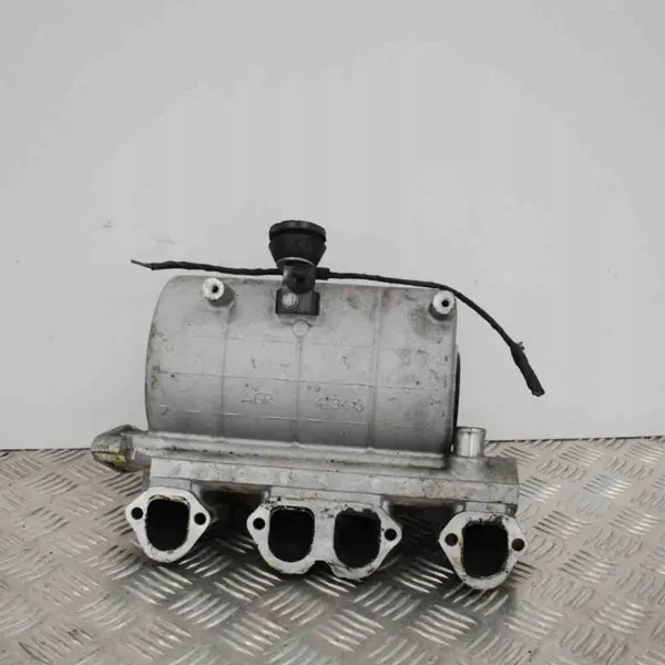 Coletor admissão VW Caddy III OEM 038129713BE image 3
