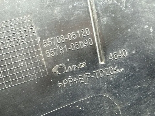 Parabrisas completo Toyota Avensis T27 image 5