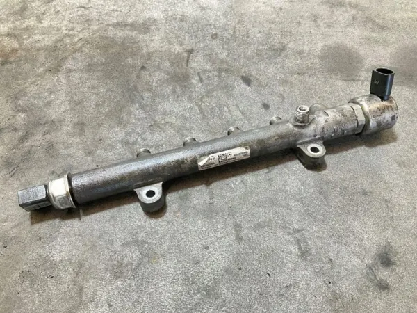 Bränsletrycksensor OEM A6510700700 för Mercedes Sprinter image 2