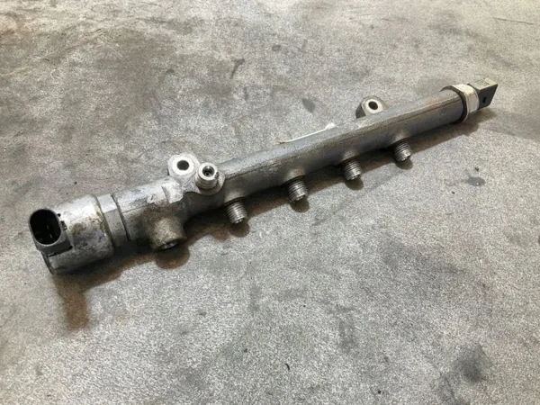 Bränsletrycksensor OEM A6510700700 för Mercedes Sprinter image 3