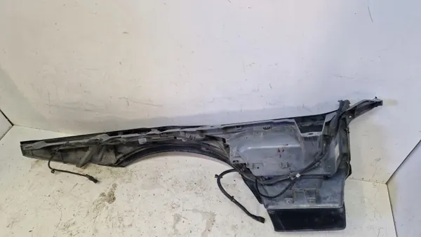 Renault Range T ohjaamon porras OEM 82249132 - Käytetty image 5