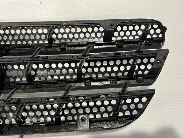 Grille Mercedes-Benz ML W163 image 8