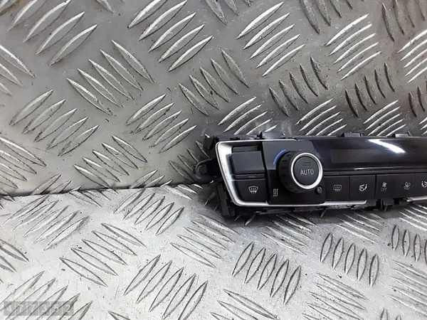 BMW klimatkontrollmodul OEM e1077602 - Begagnad image 3