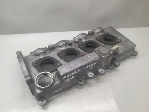 Venttiilikansi OEM 897304737 Opel Astra H 1.7 CDTI:lle image 2