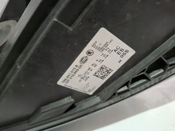 Lâmpada LED Skoda Kodiaq Lado Esquerdo 566941015B image 8