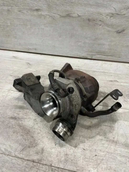 Turbo BMW 1 (E81) 8506893 2.0L Diesel 2010 image 2