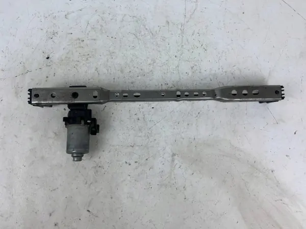 Sitzmotor Toyota Sienna OEM 43944010220 - Gebraucht image 7
