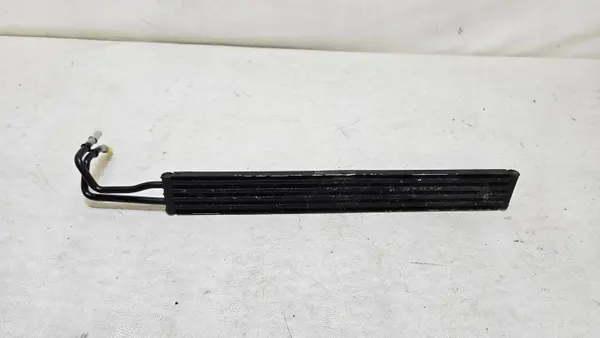 Porsche Panamera 970 Jäähdytin OEM 97034723902 image 2