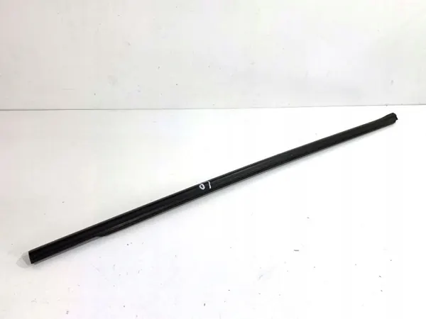 Framskrapremsa vänster OEM 654837477A Skoda Scala image 2