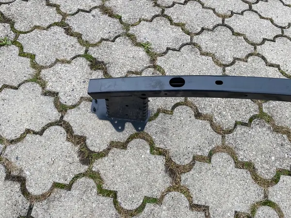 NISSAN QASHQAI J12 2021-2024 Etupuskuri Vahvistus image 2