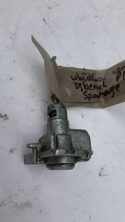 OEM 4A9LH2 Forro da Fechadura Dianteiro Esquerdo Kia Sportage IV image 3