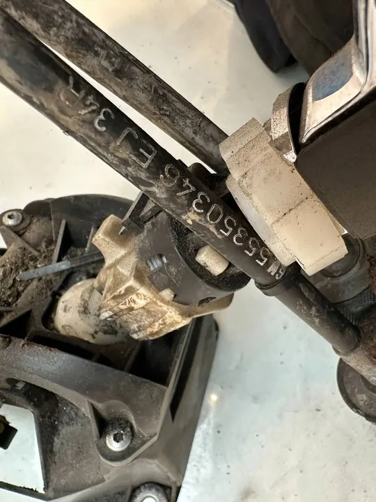 Opel OE 55350346 cable tensioner, manual gearbox image 4