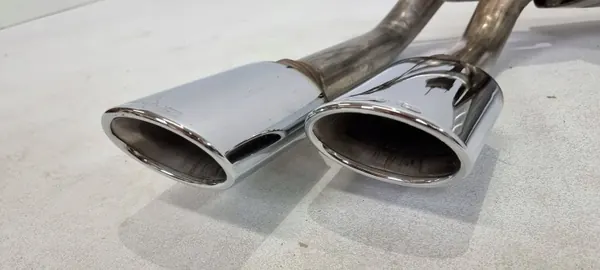 Höger bakljuddämpare OEM A4634901104 Mercedes G W463 AMG image 7