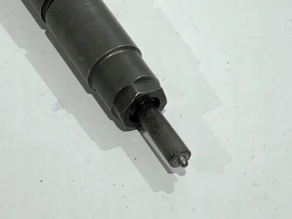 Iniettore AUDI A5 8T 3.0 240CV 2007-2017 057130277AG image 2