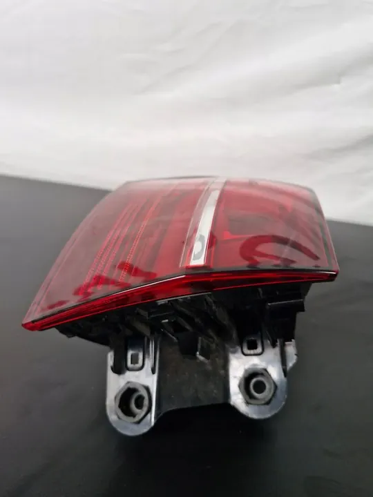 AUDI A4 B9 Kombi Luz Trasera Derecha LED image 6