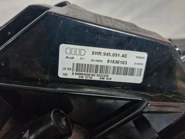 AUDI A4 B9 Kombi Luz Trasera Derecha LED image 8