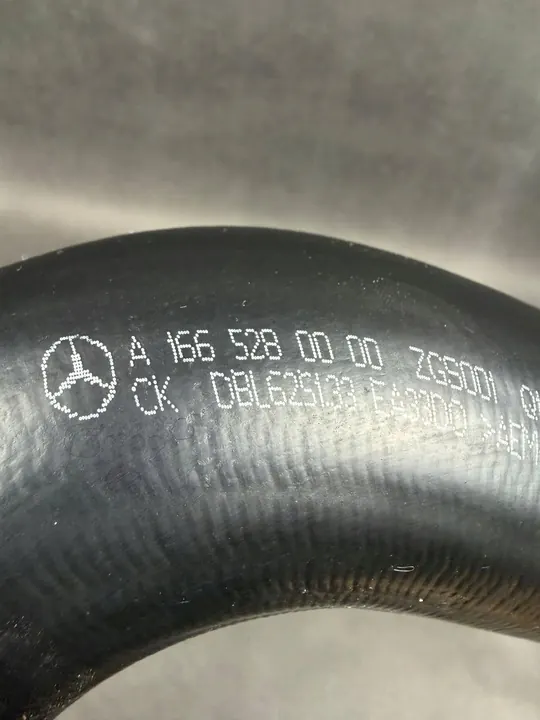 Intercooler Schlauch Mercedes W166, X166, C292 A1665280000 image 3