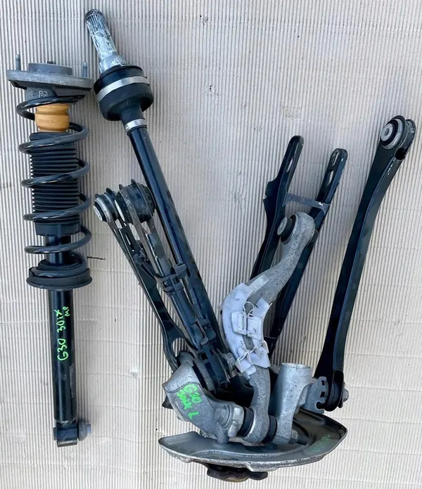 Sospensione Posteriore Sinistra BMW 5 G30 image 2