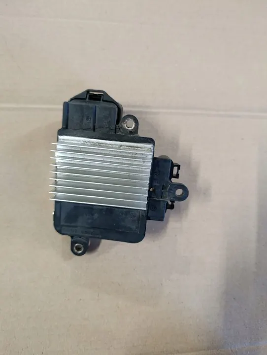 TOYOTA AURIS II Tuulettimen Ohjausmoduuli 89257-30080 image 3