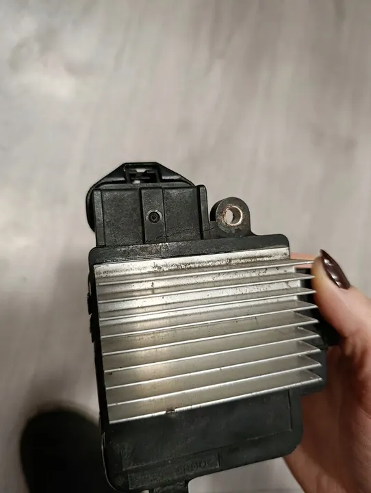 TOYOTA AURIS II Tuulettimen Ohjausmoduuli 89257-30080 image 4