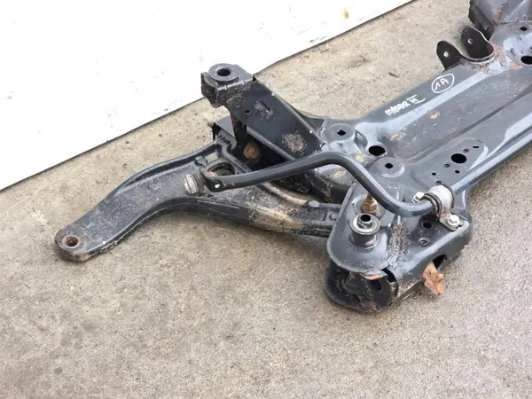 OEM MASTER MOVANO III Triangle de Suspension Avant image 5