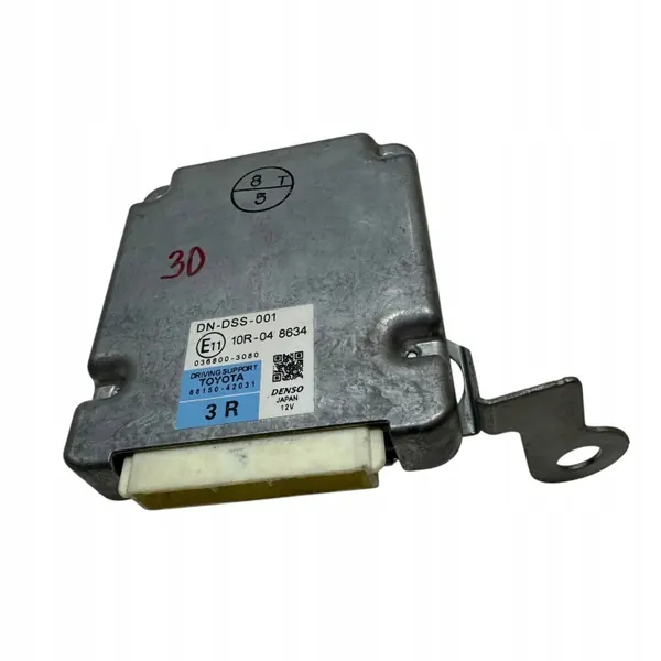 Module direction assistée Toyota RAV4 XA50 2019 OEM 8815042031 image 2