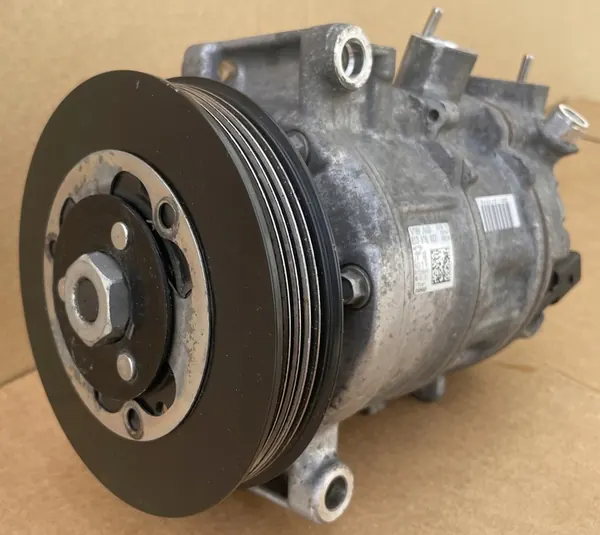 Compressore Aria Condizionata VW Audi 8S0816803 image 3
